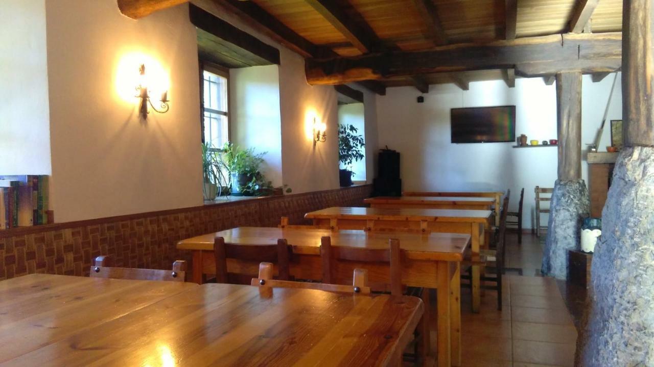 Albergue Mandoia Aterpetxea Arantzazu Exteriör bild